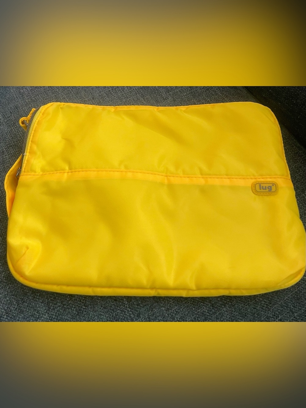 Lug Delta mini tablet case Yellow